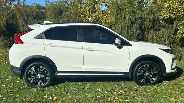 2019 Mitsubishi Eclipse Cross Exceed in White