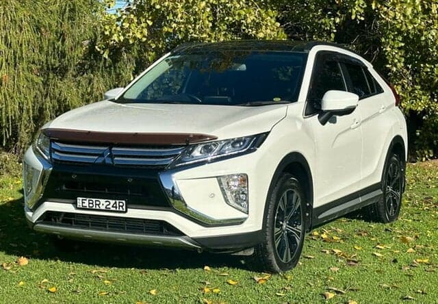 2019 Mitsubishi Eclipse Cross Exceed in White