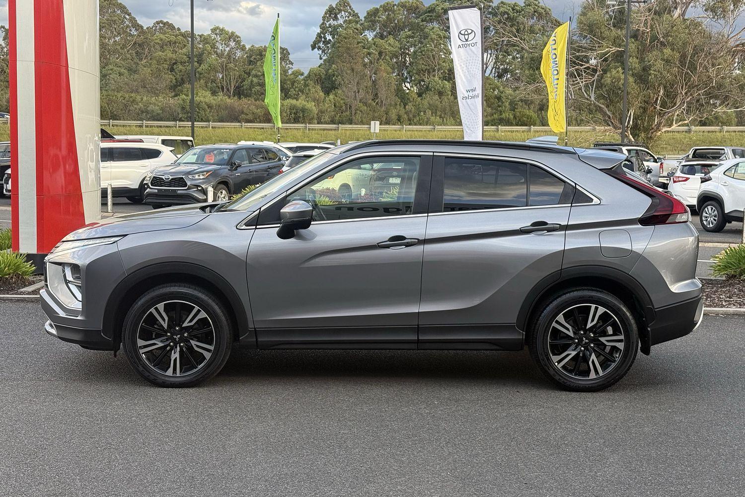 2021 Mitsubishi Eclipse Cross XLS in Grey