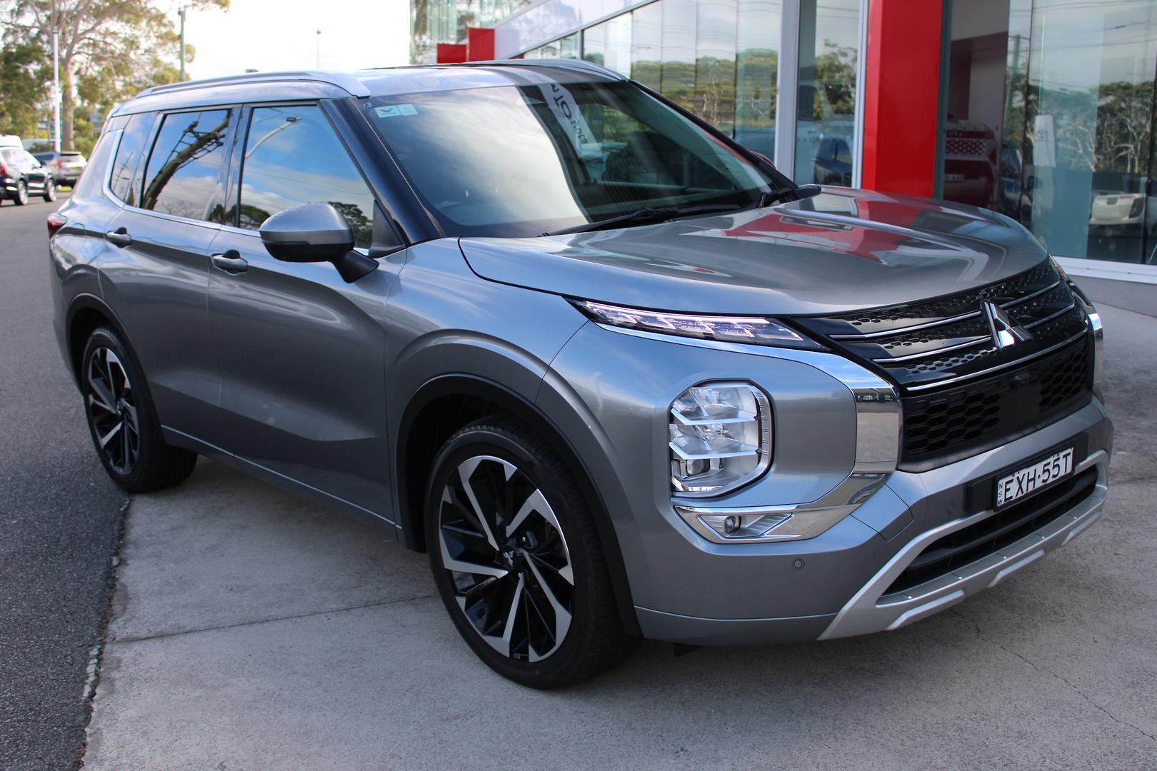 2022 Mitsubishi Outlander Exceed in Other