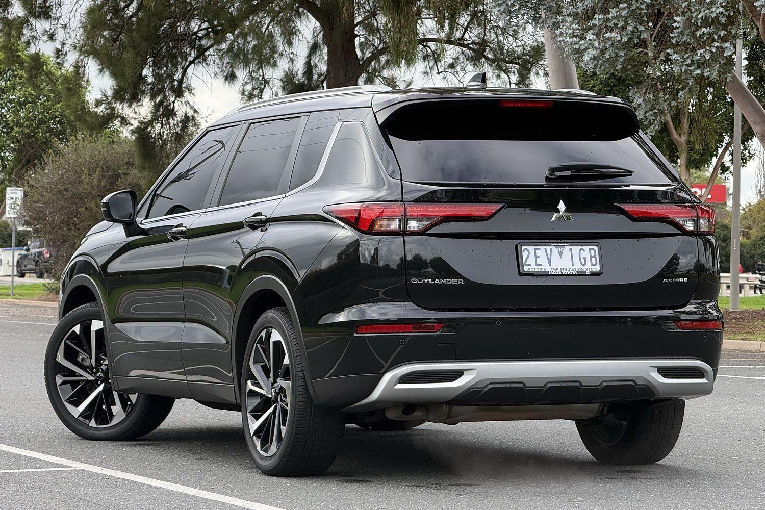 2024 Mitsubishi Outlander Aspire in Other