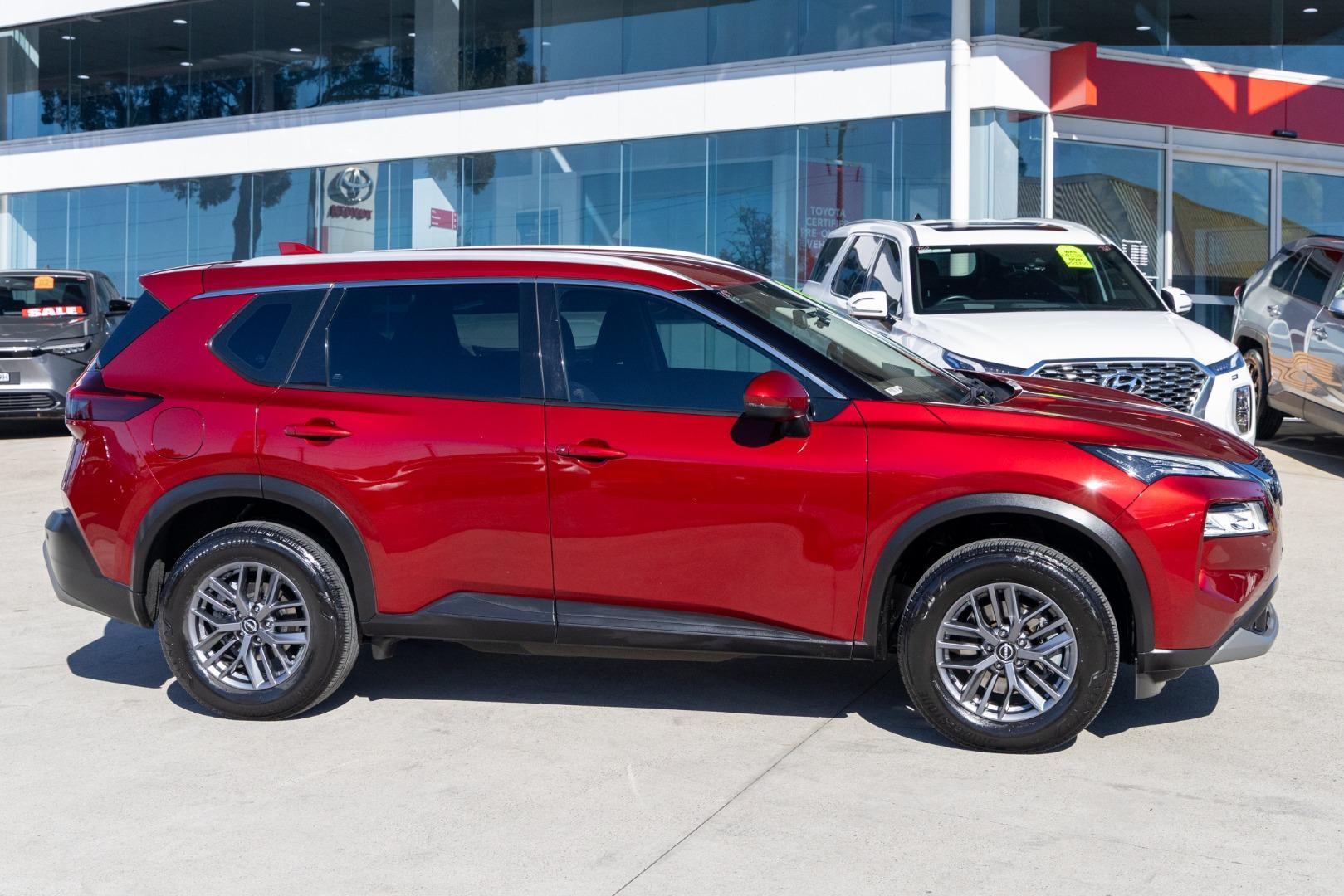 2023 Nissan X-TRAIL ST in Other