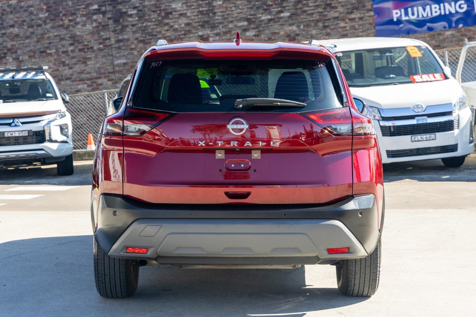 2023 Nissan X-TRAIL ST in Other