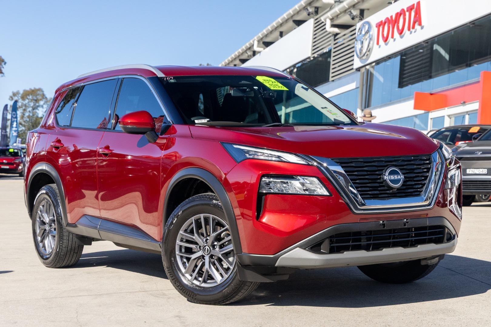 2023 Nissan X-TRAIL ST in Other