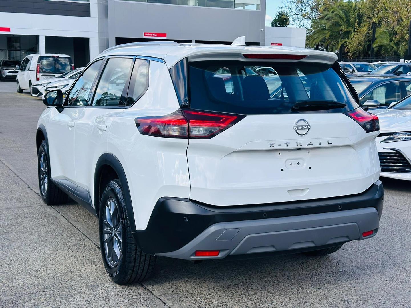 2024 Nissan X-TRAIL ST in White