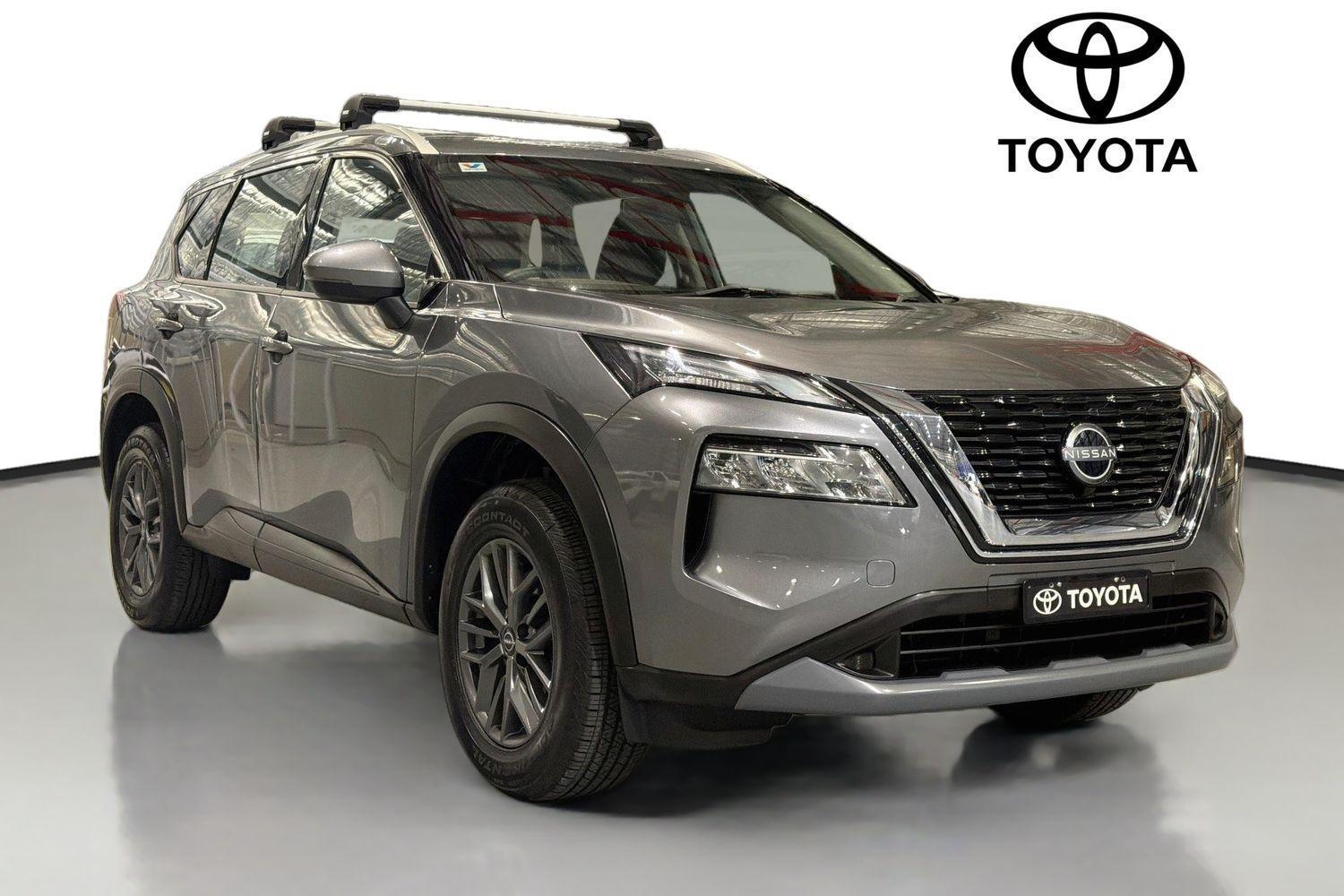 2023 Nissan X-TRAIL ST in Grey