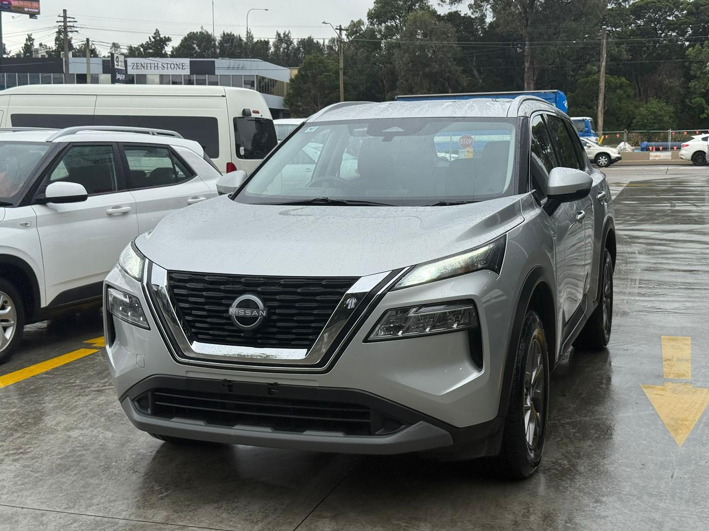 2024 Nissan X-TRAIL ST in Silver