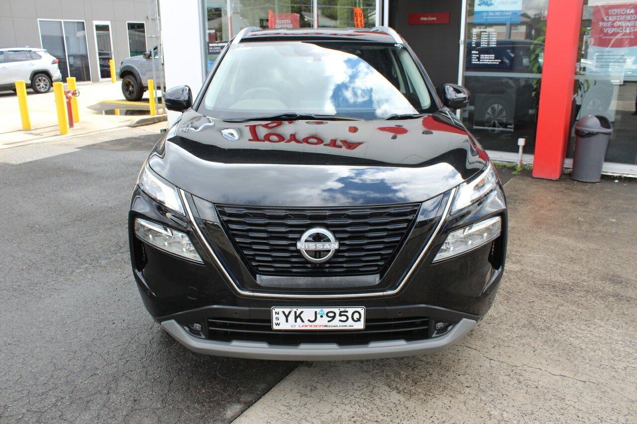 2023 Nissan X-TRAIL ST-L e-POWER in Black