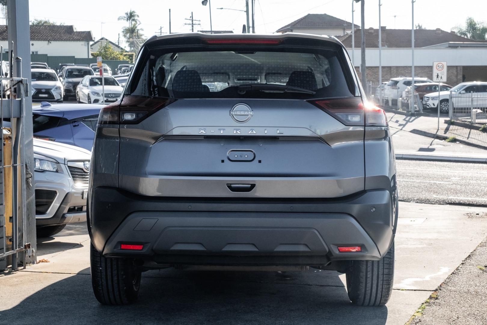 2024 Nissan X-TRAIL ST in Grey