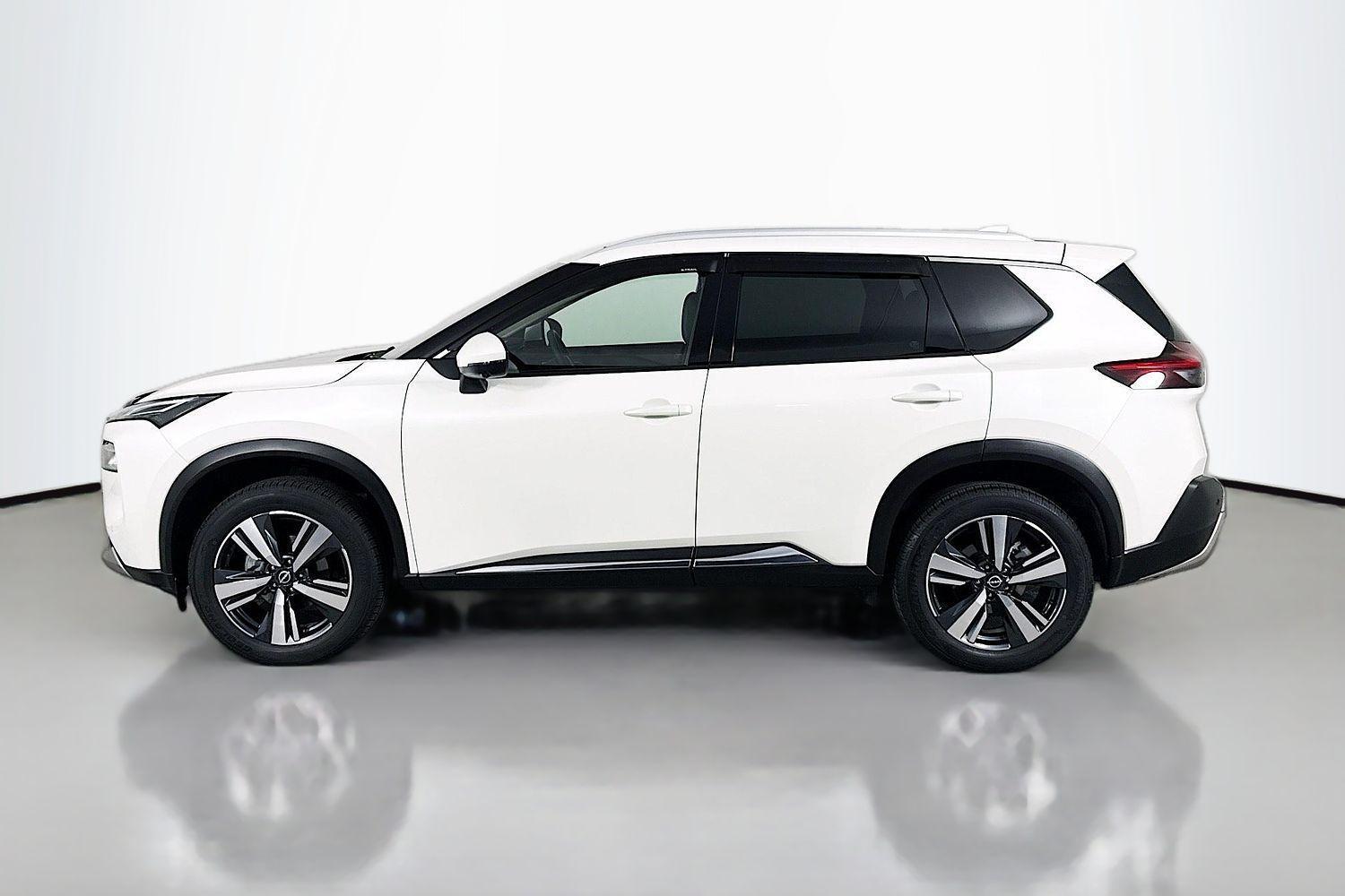 2023 Nissan X-TRAIL Ti in White