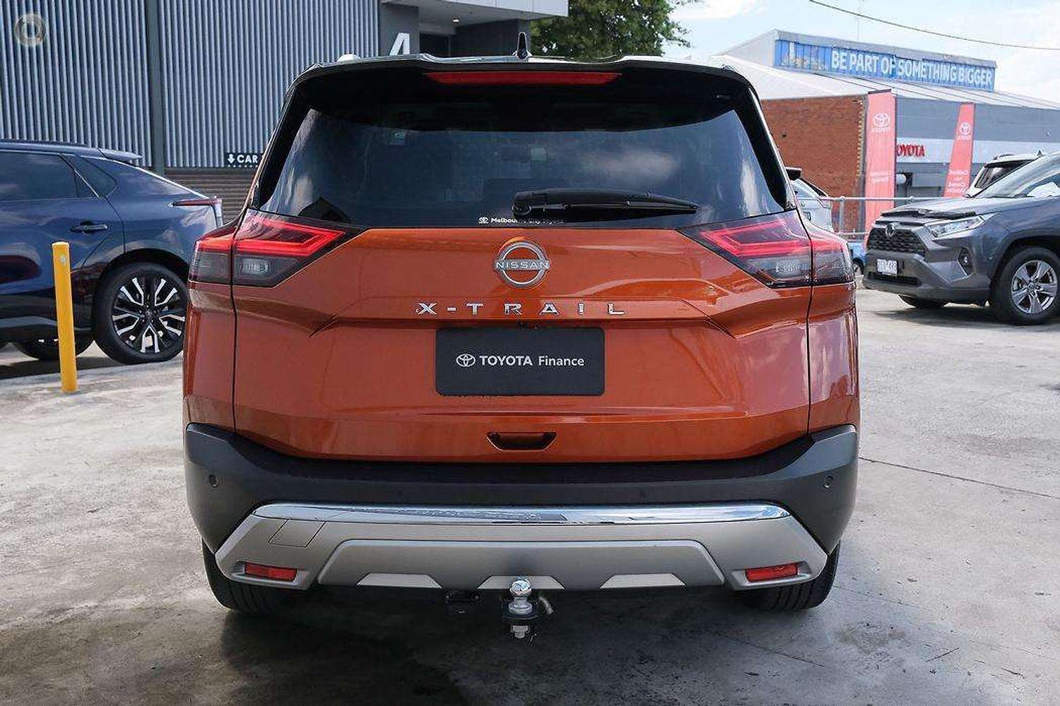 2023 Nissan X-TRAIL Ti in Sunset Orange