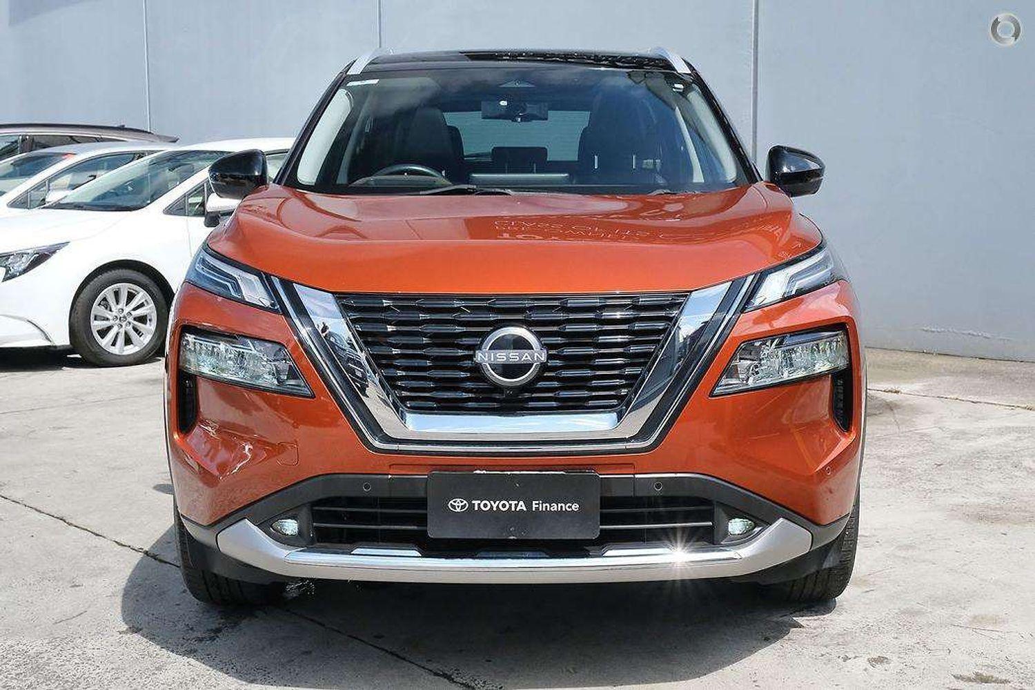 2023 Nissan X-TRAIL Ti in Sunset Orange