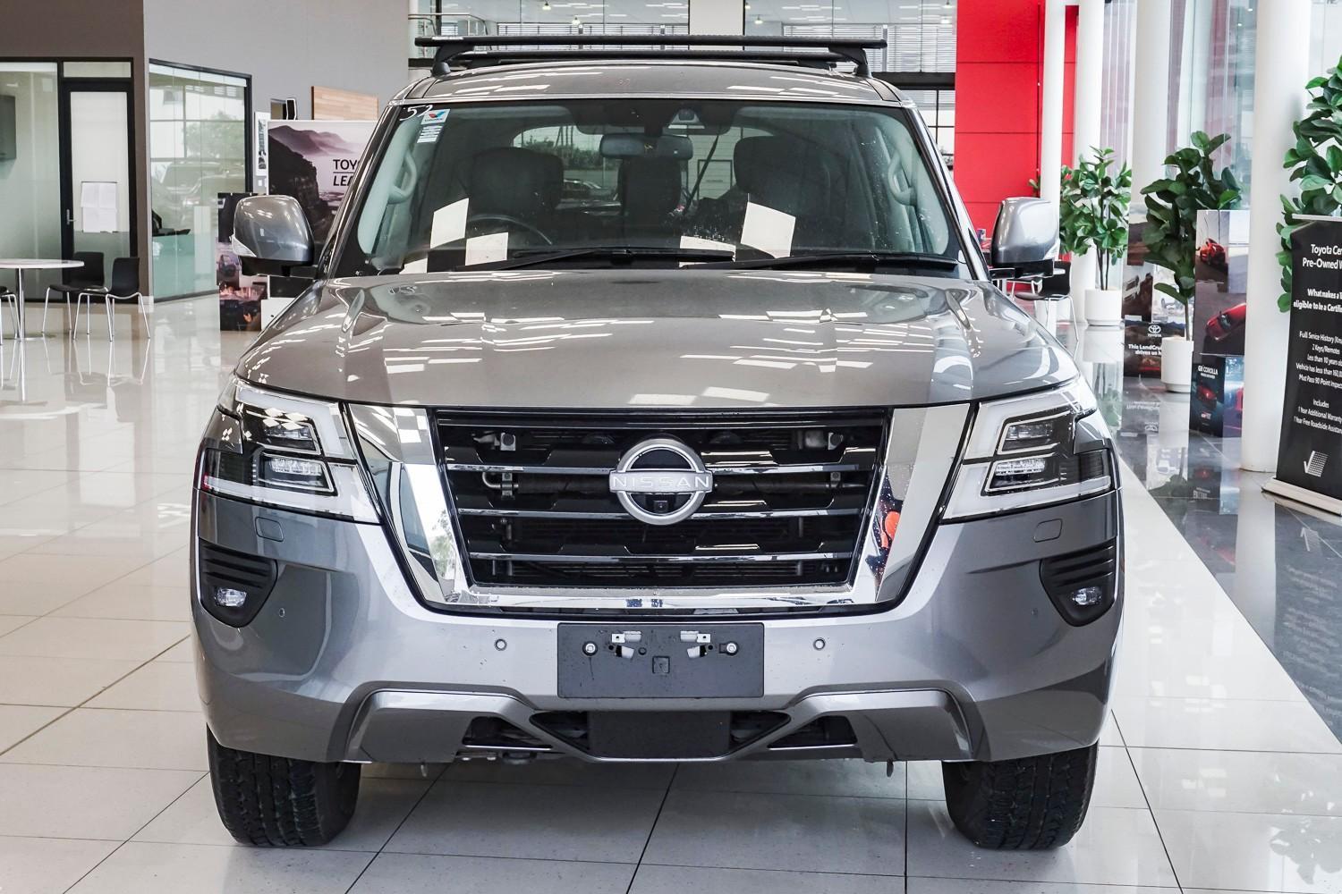 2022 Nissan Patrol Ti in Grey