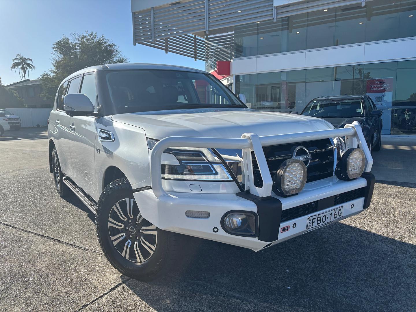 2023 Nissan Patrol Ti in White