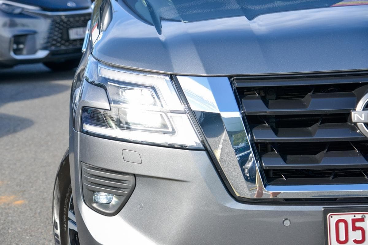 2024 Nissan Patrol Ti in Grey