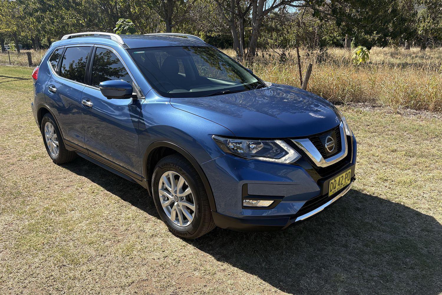 2017 Nissan X-TRAIL ST-L in Other