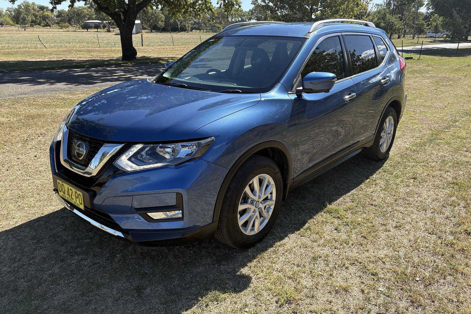 2017 Nissan X-TRAIL ST-L in Other