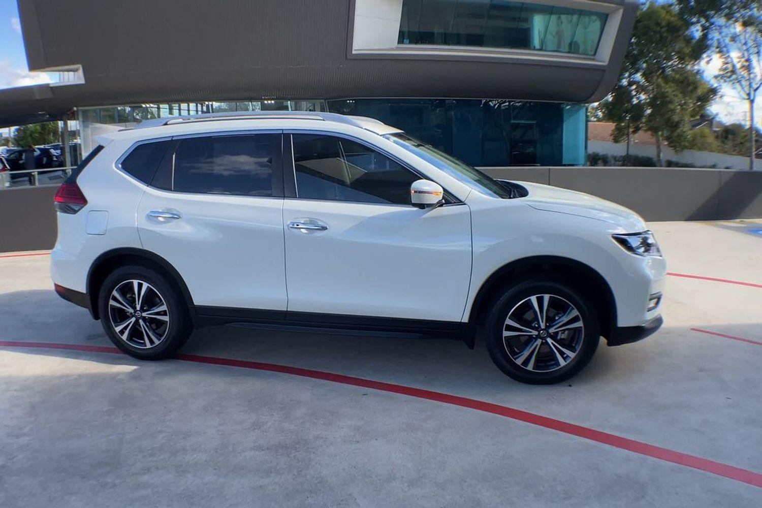 2021 Nissan X-TRAIL ST-L in White