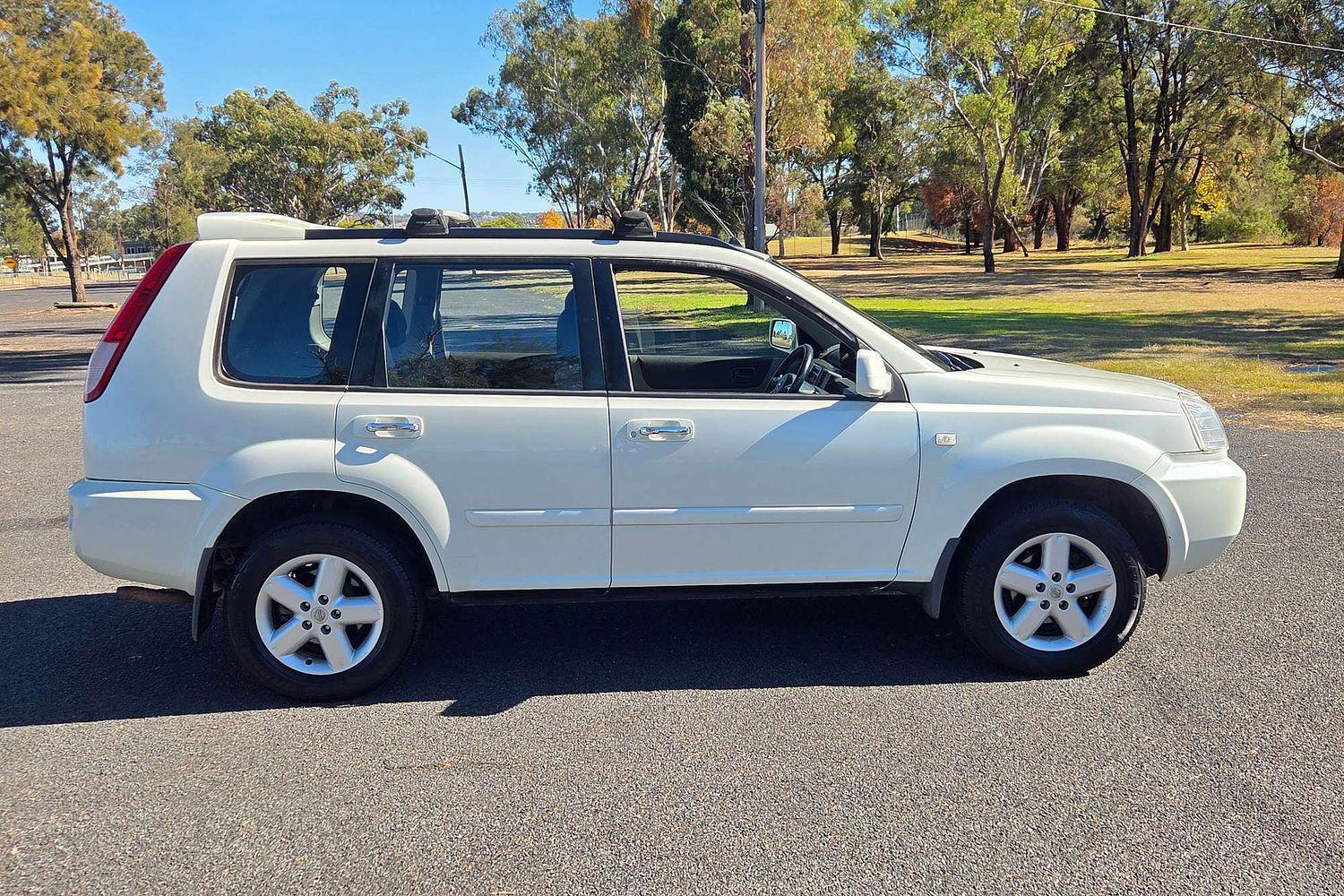 2005 Nissan X-TRAIL Ti in White
