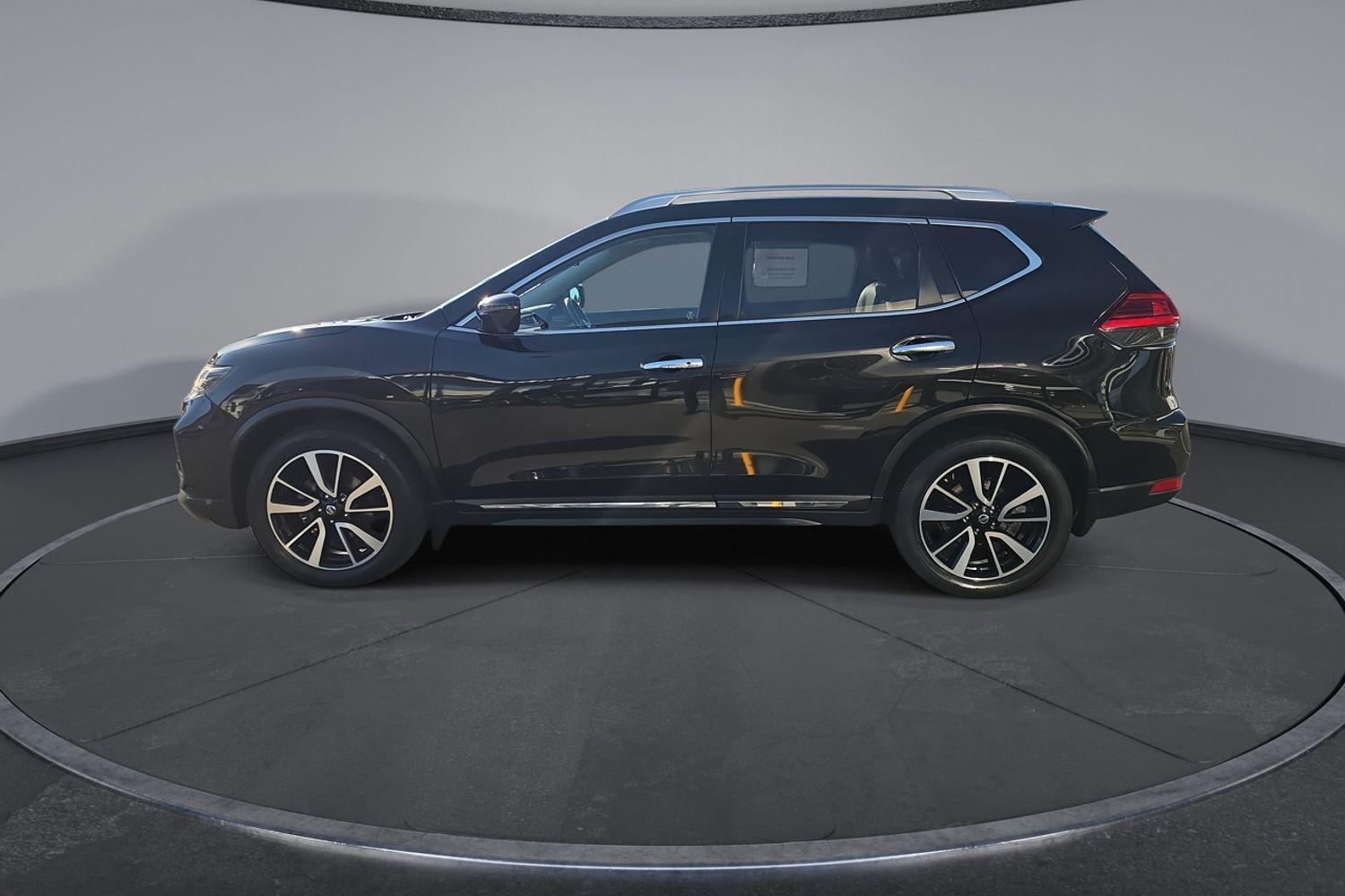 2018 Nissan X-TRAIL Ti in Black