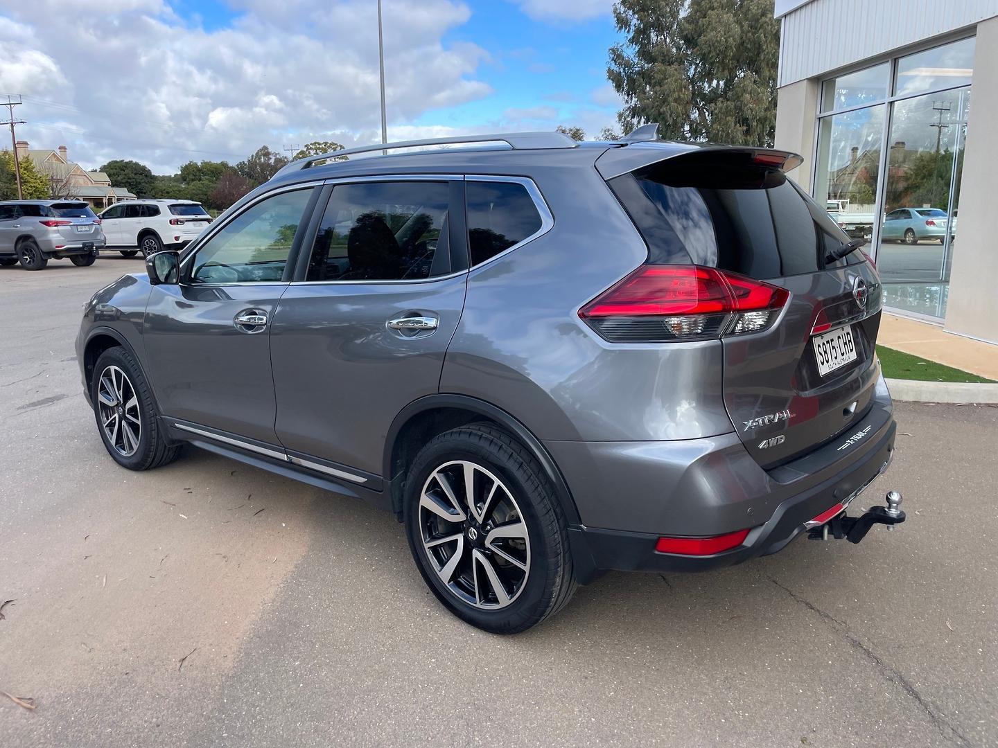 2020 Nissan X-TRAIL TL in Grey