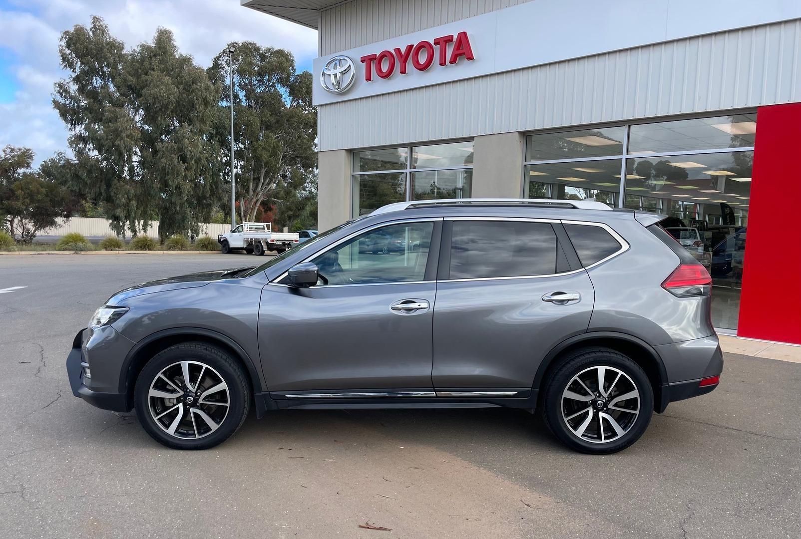 2020 Nissan X-TRAIL TL in Grey