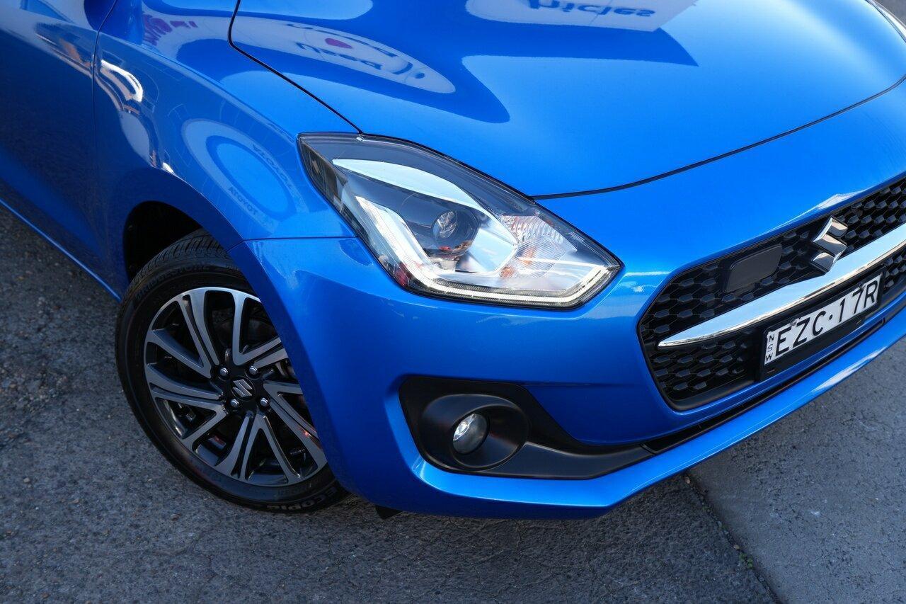2022 Suzuki Swift GLX Turbo in Blue
