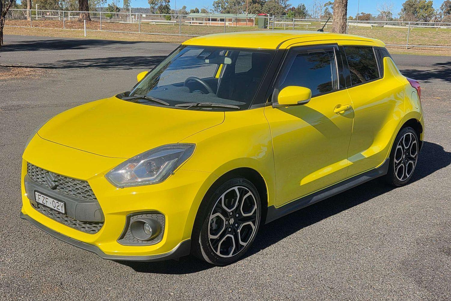 2018 Suzuki Swift Sport in Champion Yellow