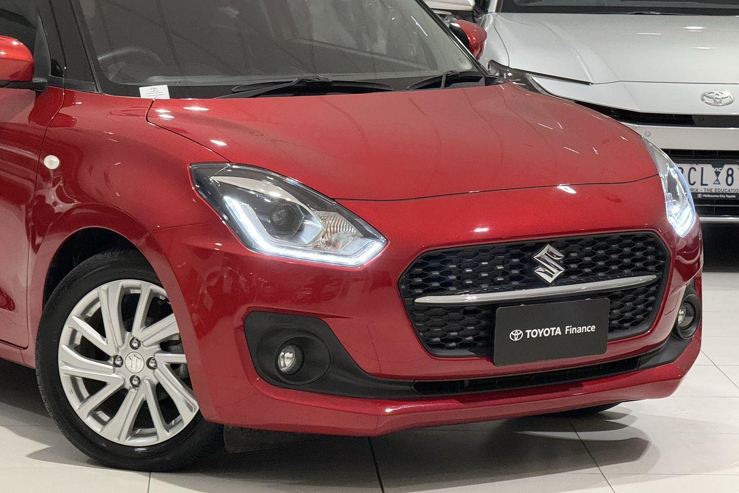 2022 Suzuki Swift Sport in Red