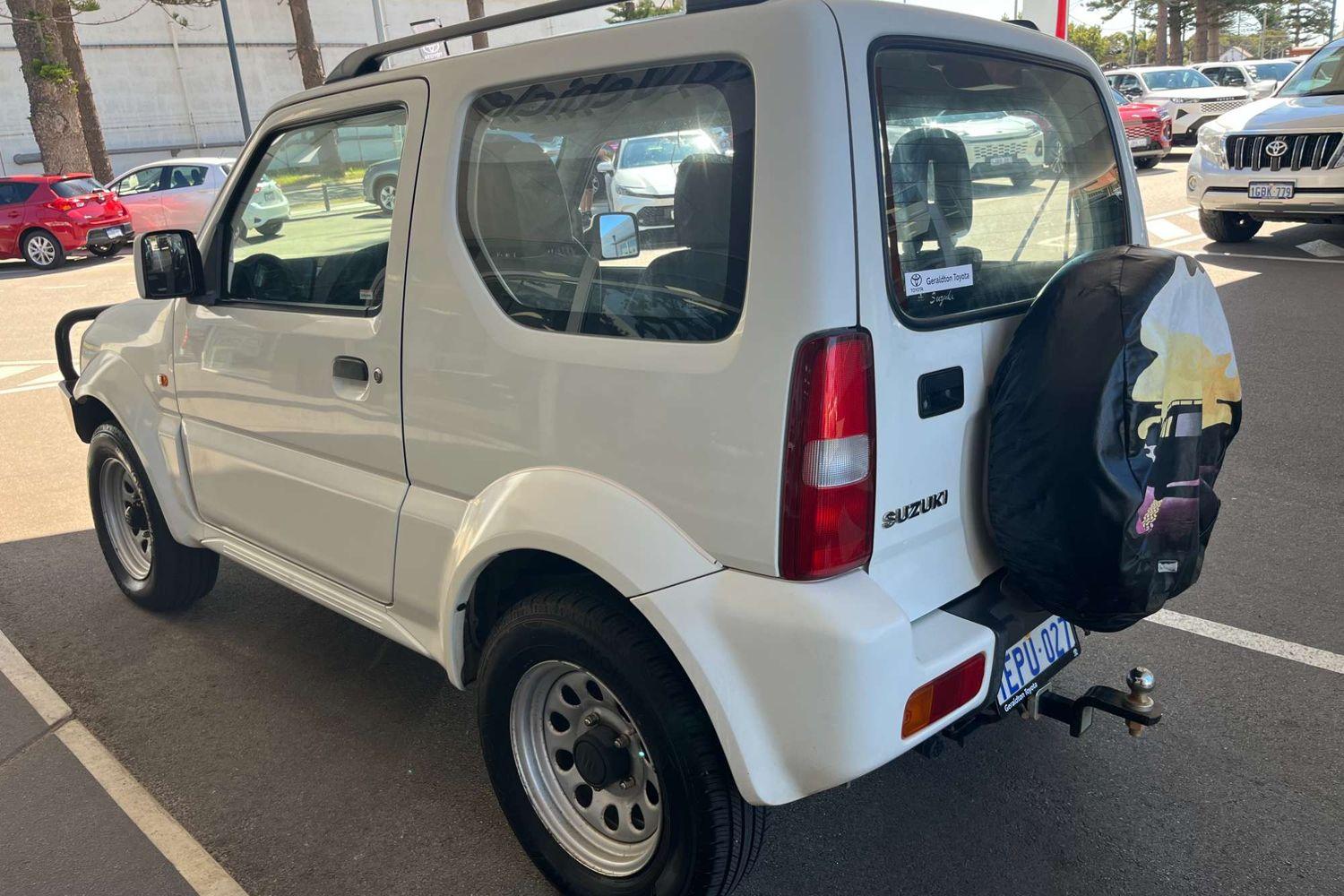 2010 Suzuki Jimny Sierra in White