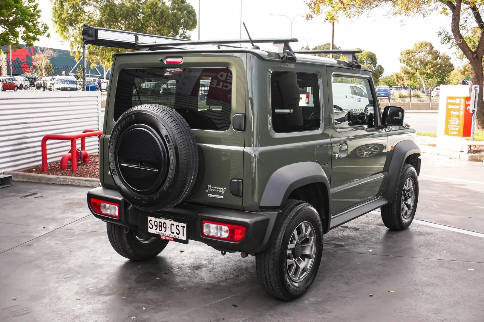 2022 Suzuki Jimny Lite in Jungle Green