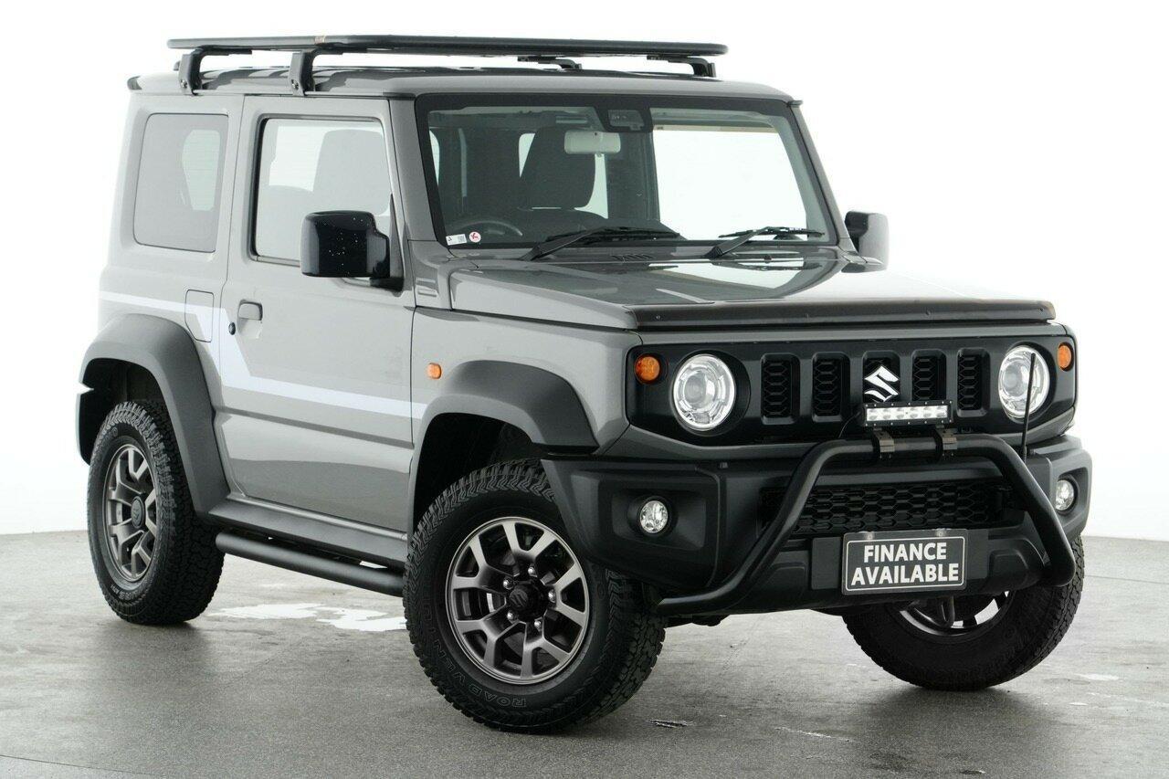 2022 Suzuki Jimny Base in Grey