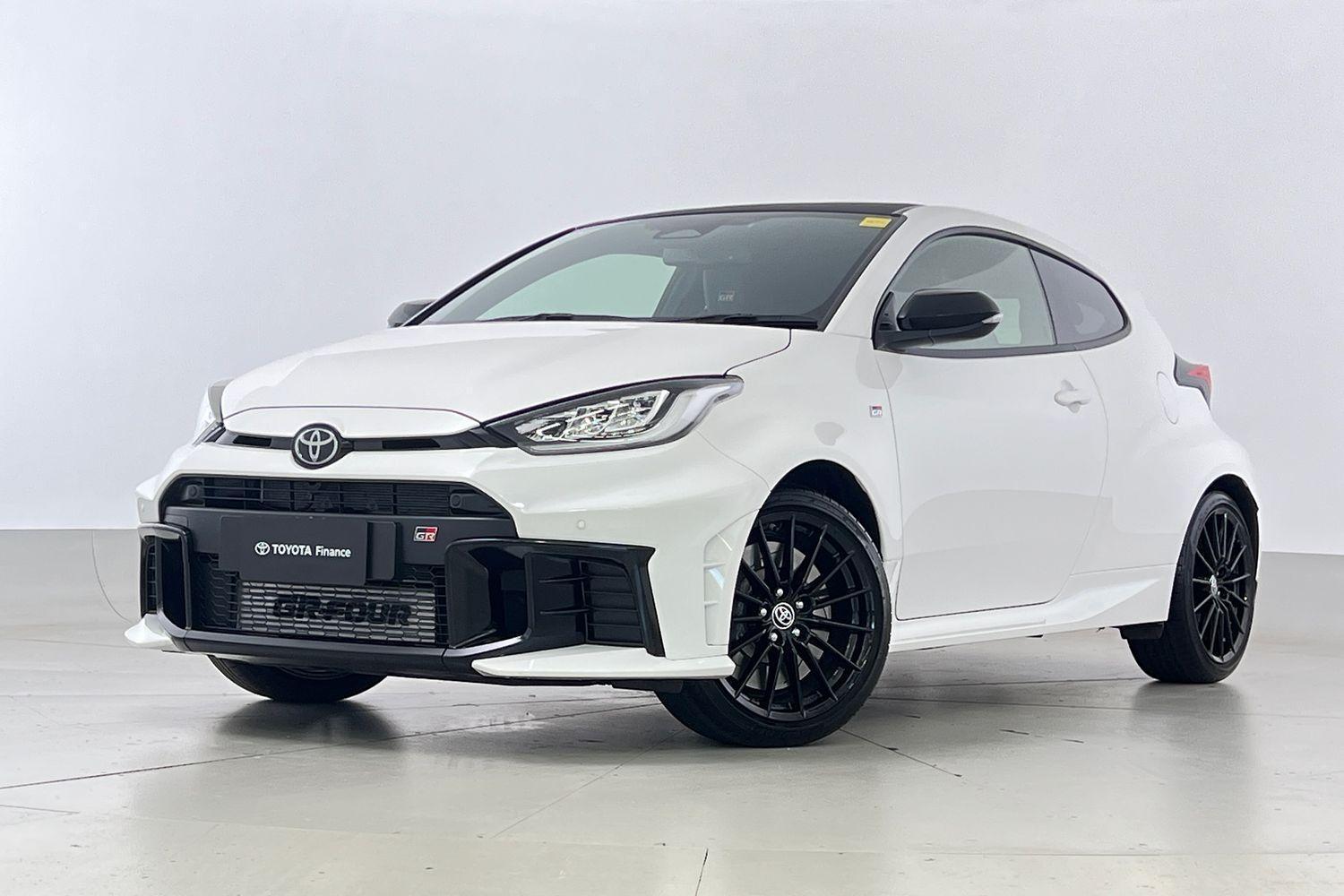 2024 Toyota Yaris GT in White