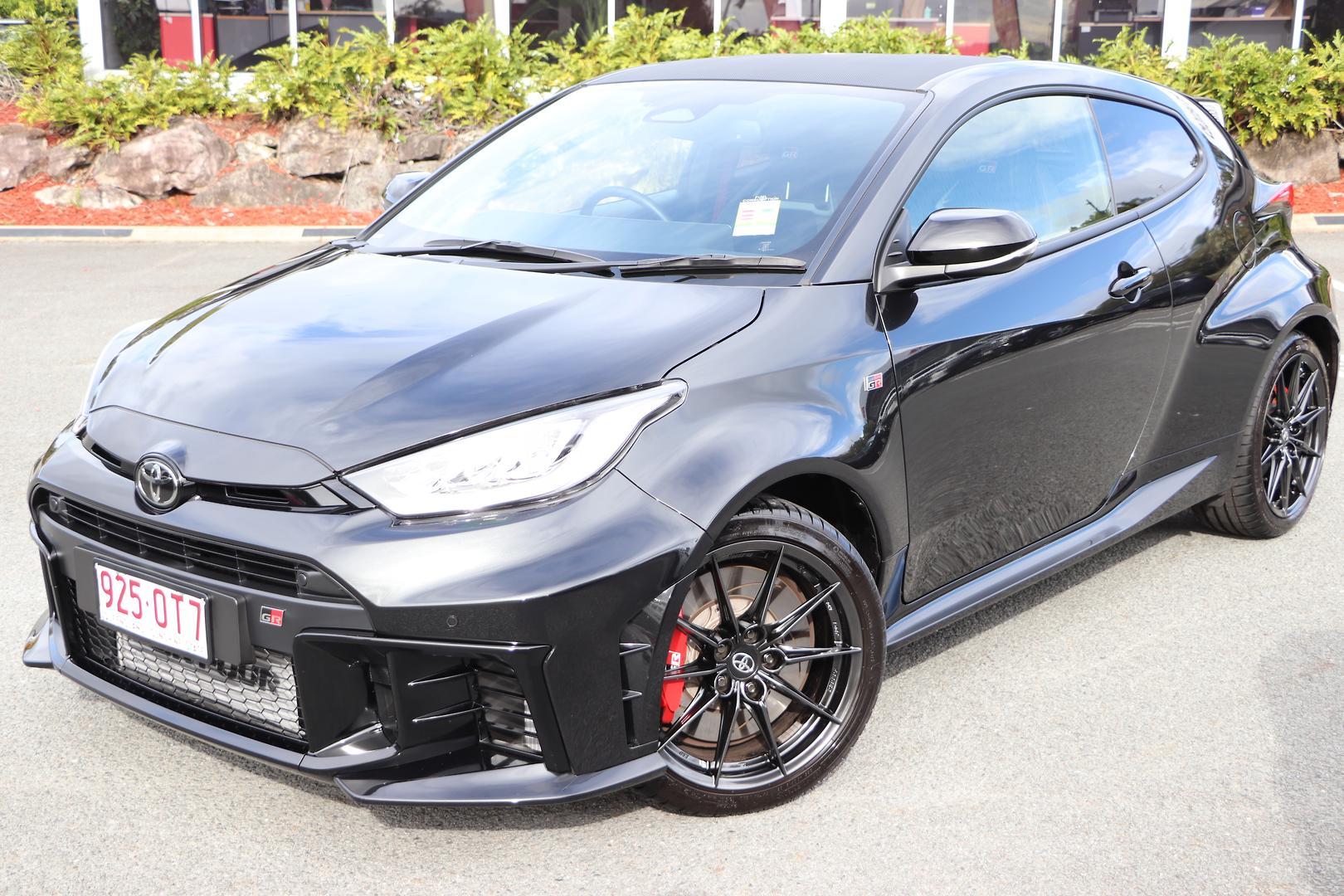 2025 Toyota Yaris GTS in Black