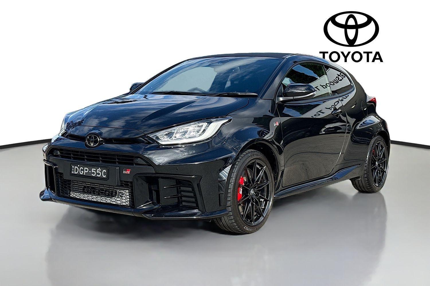2024 Toyota Yaris GTS in Black