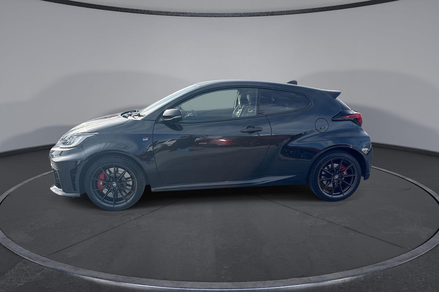 2025 Toyota Yaris GTS in Black