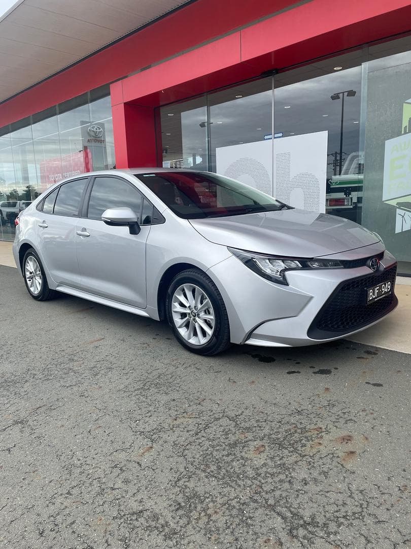 2019 Toyota Corolla SX in Silver