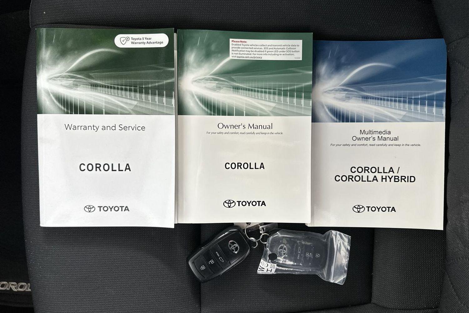 2024 Toyota Corolla Ascent Sport in Silver