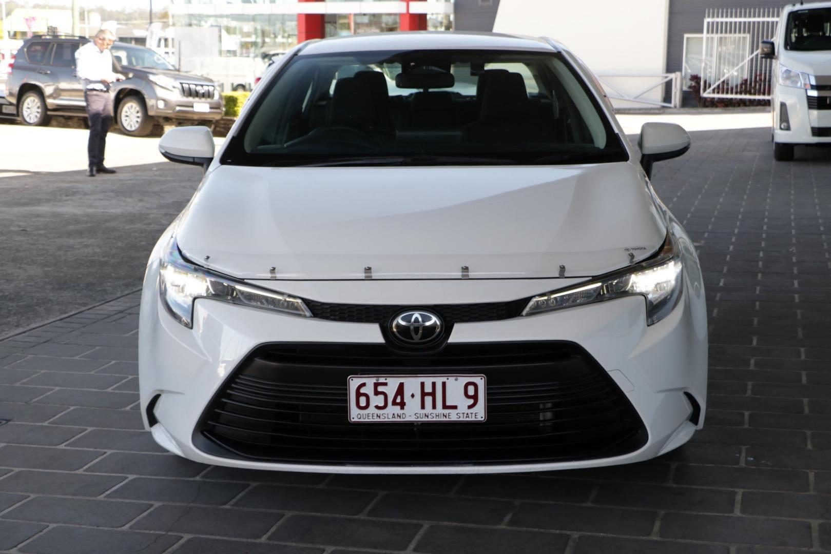 2023 Toyota Corolla Ascent Sport in White