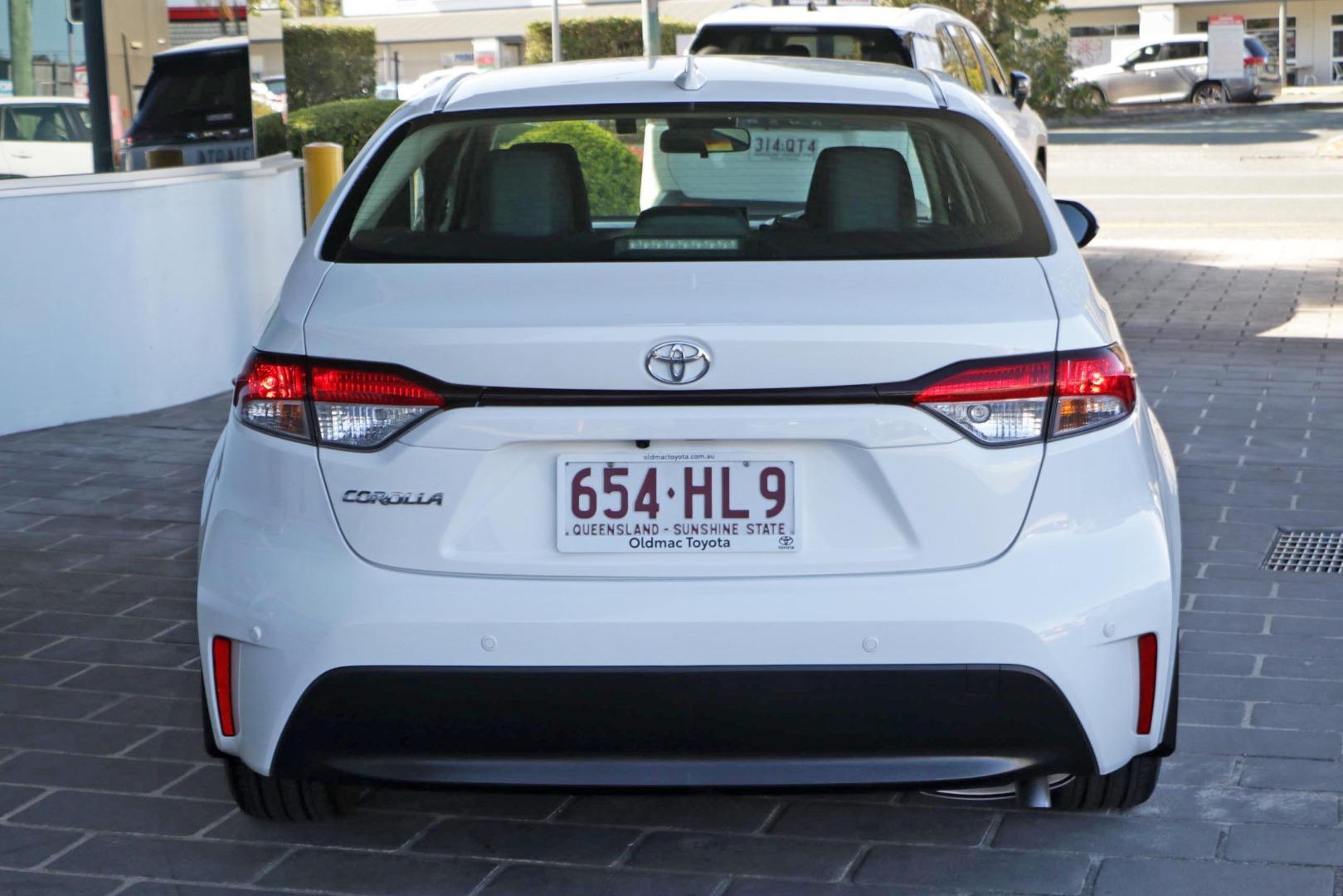 2023 Toyota Corolla Ascent Sport in White