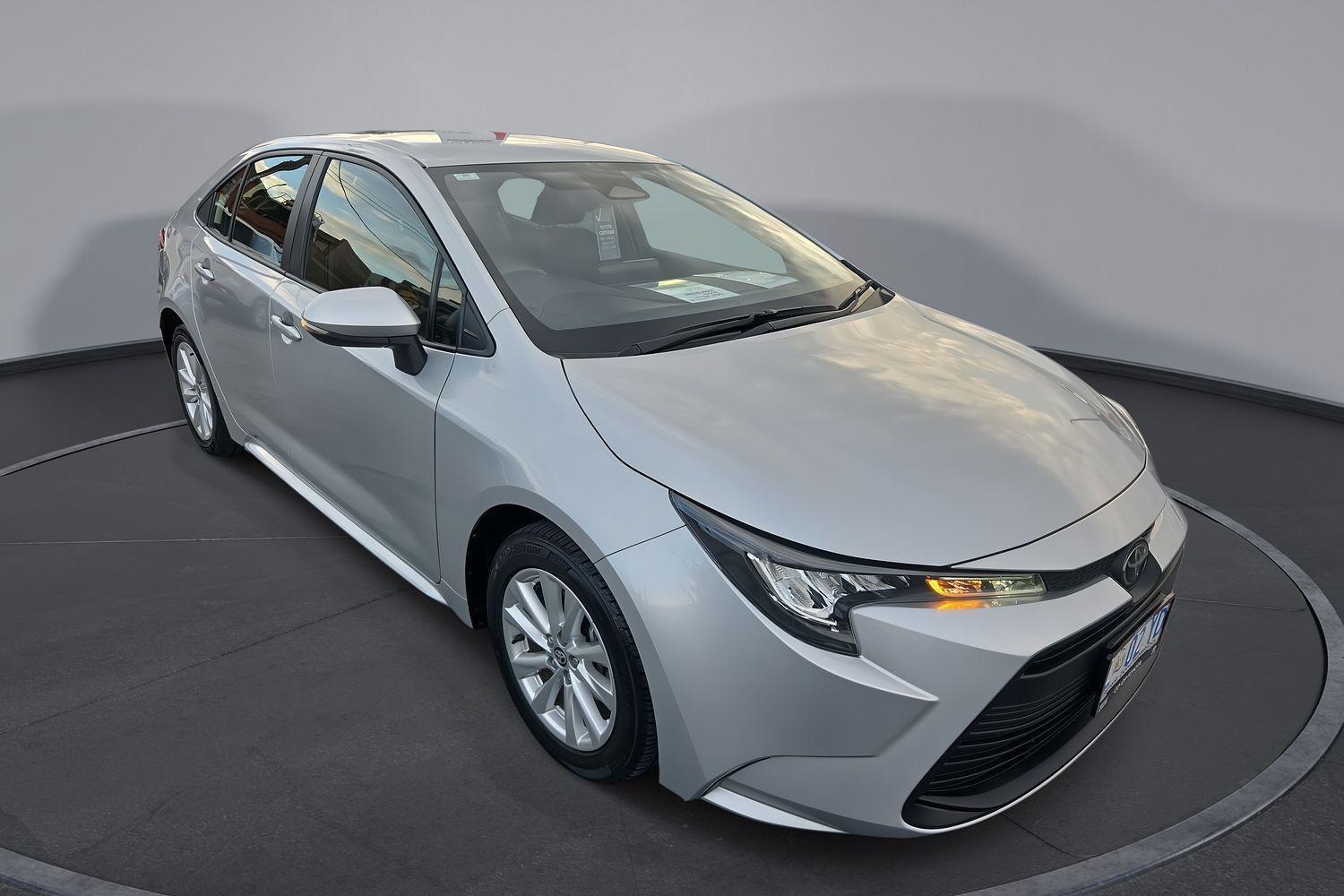 2024 Toyota Corolla Ascent Sport in Silver