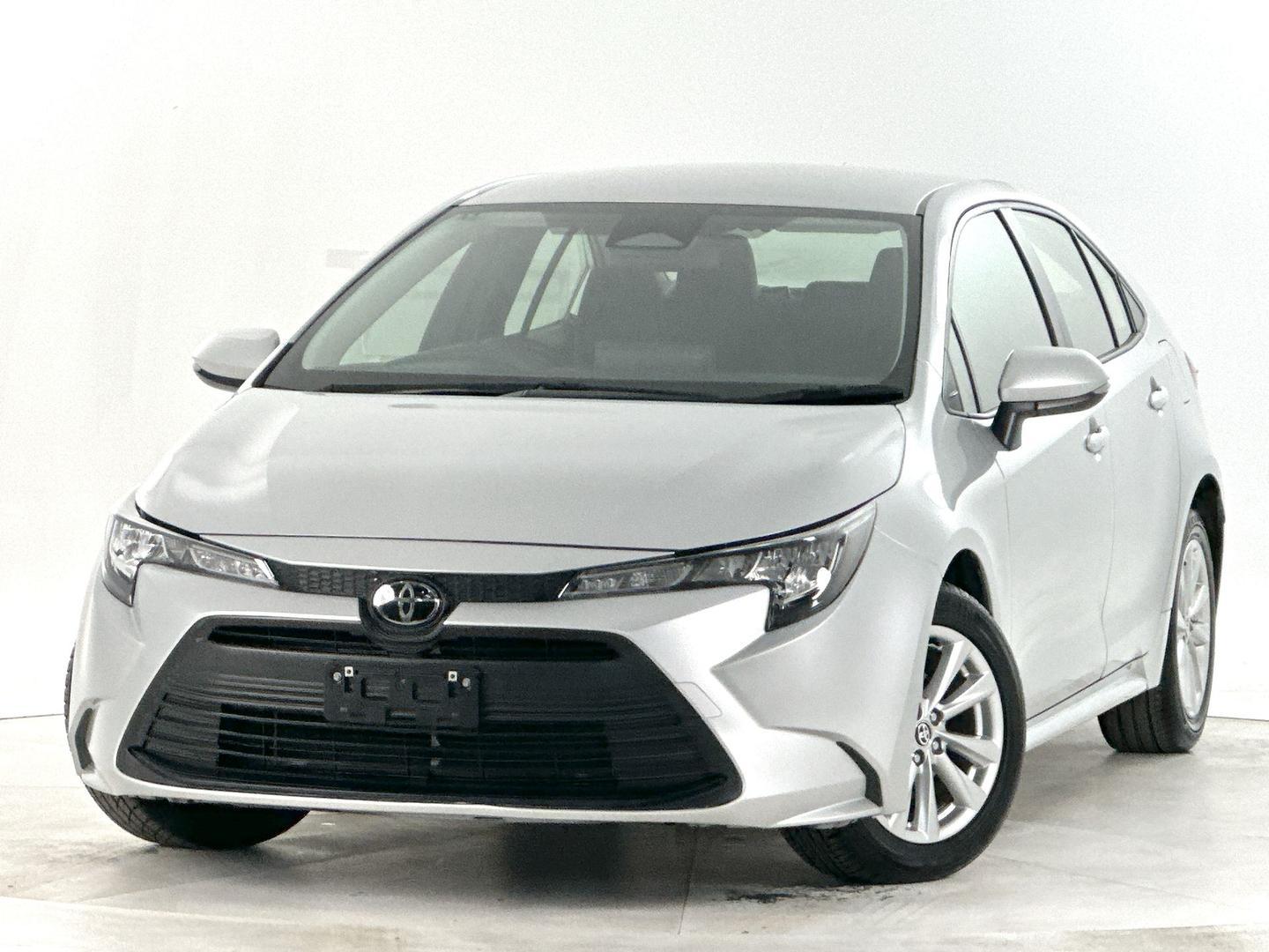 2024 Toyota Corolla Ascent Sport in Silver