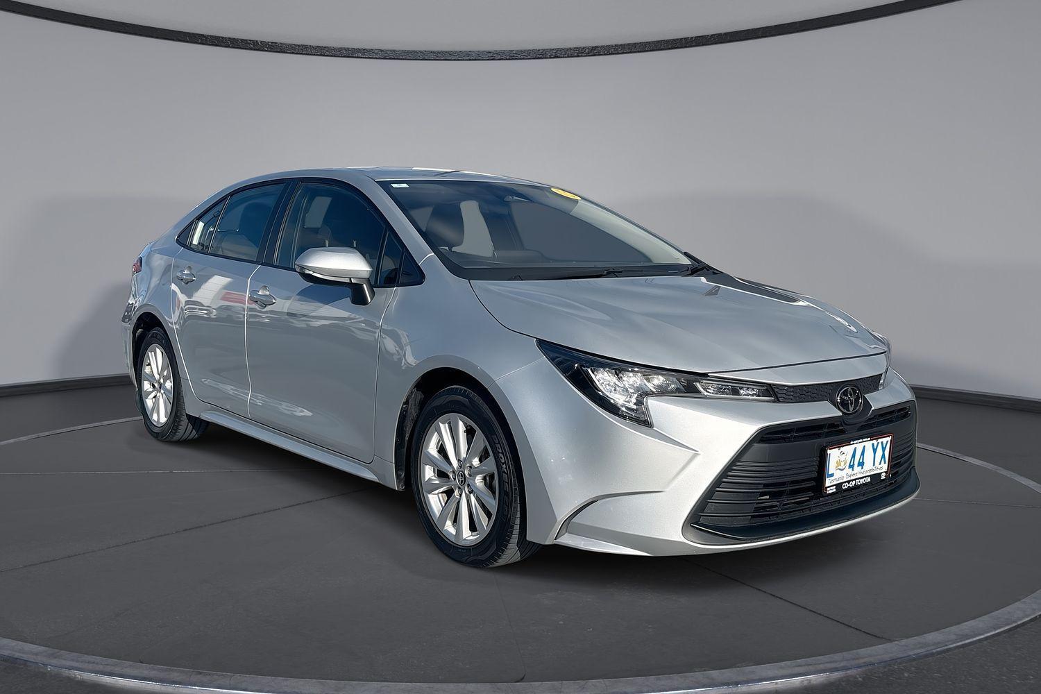 2024 Toyota Corolla Ascent Sport in Silver