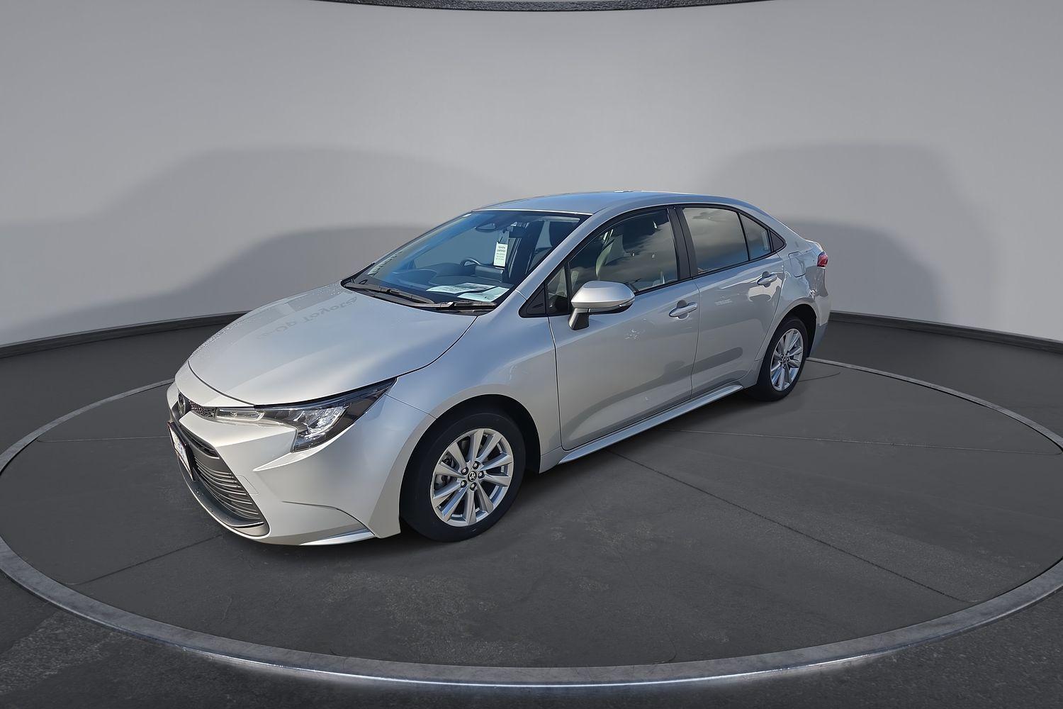 2024 Toyota Corolla Ascent Sport in Silver