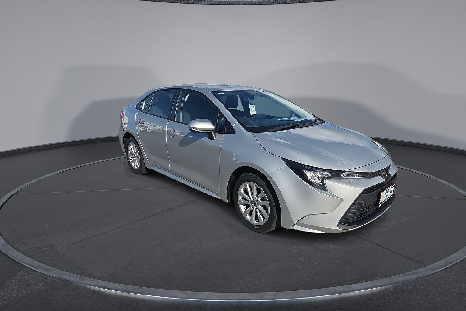 2024 Toyota Corolla Ascent Sport in Silver