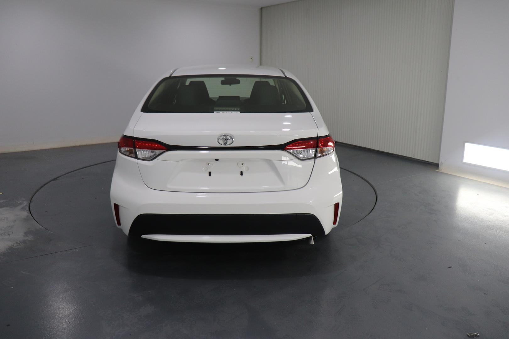 2022 Toyota Corolla Ascent Sport in White