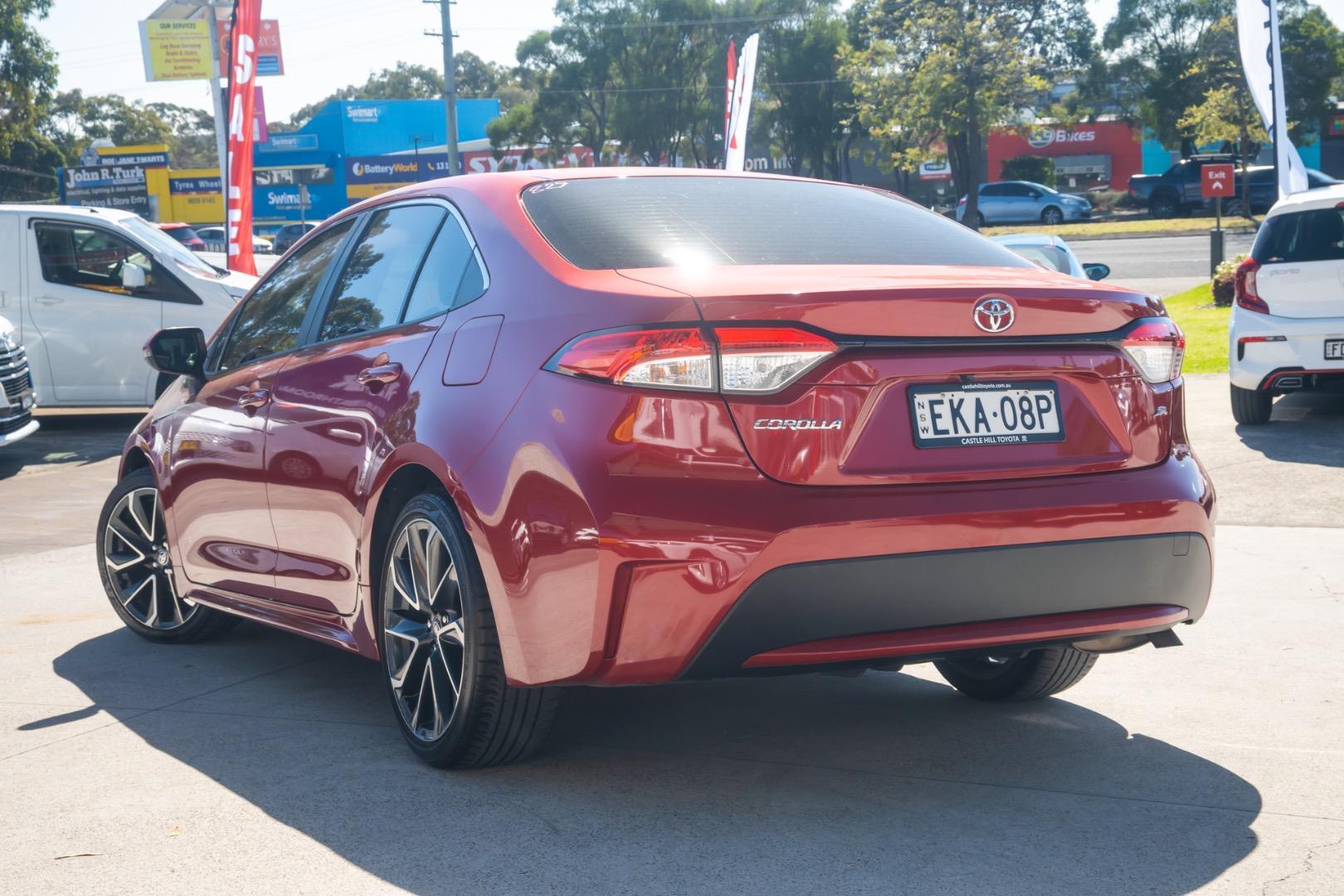2020 Toyota Corolla ZR in Red