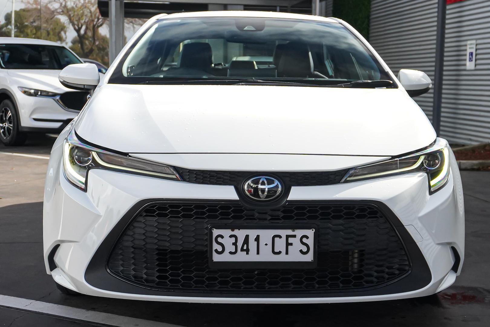 2020 Toyota Corolla ZR in White