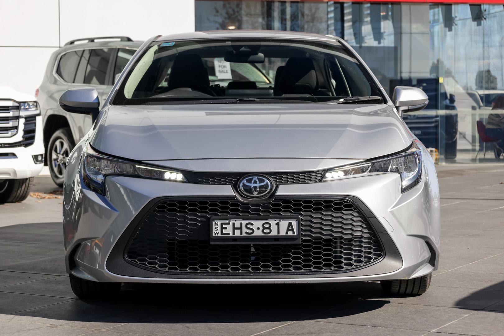 2020 Toyota Corolla Ascent Sport in Silver