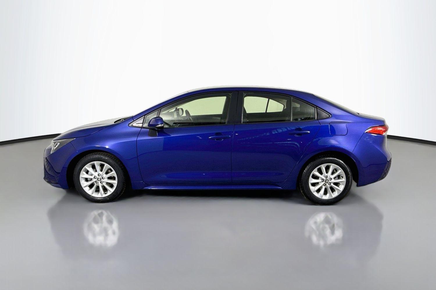 2022 Toyota Corolla Ascent Sport in Blue